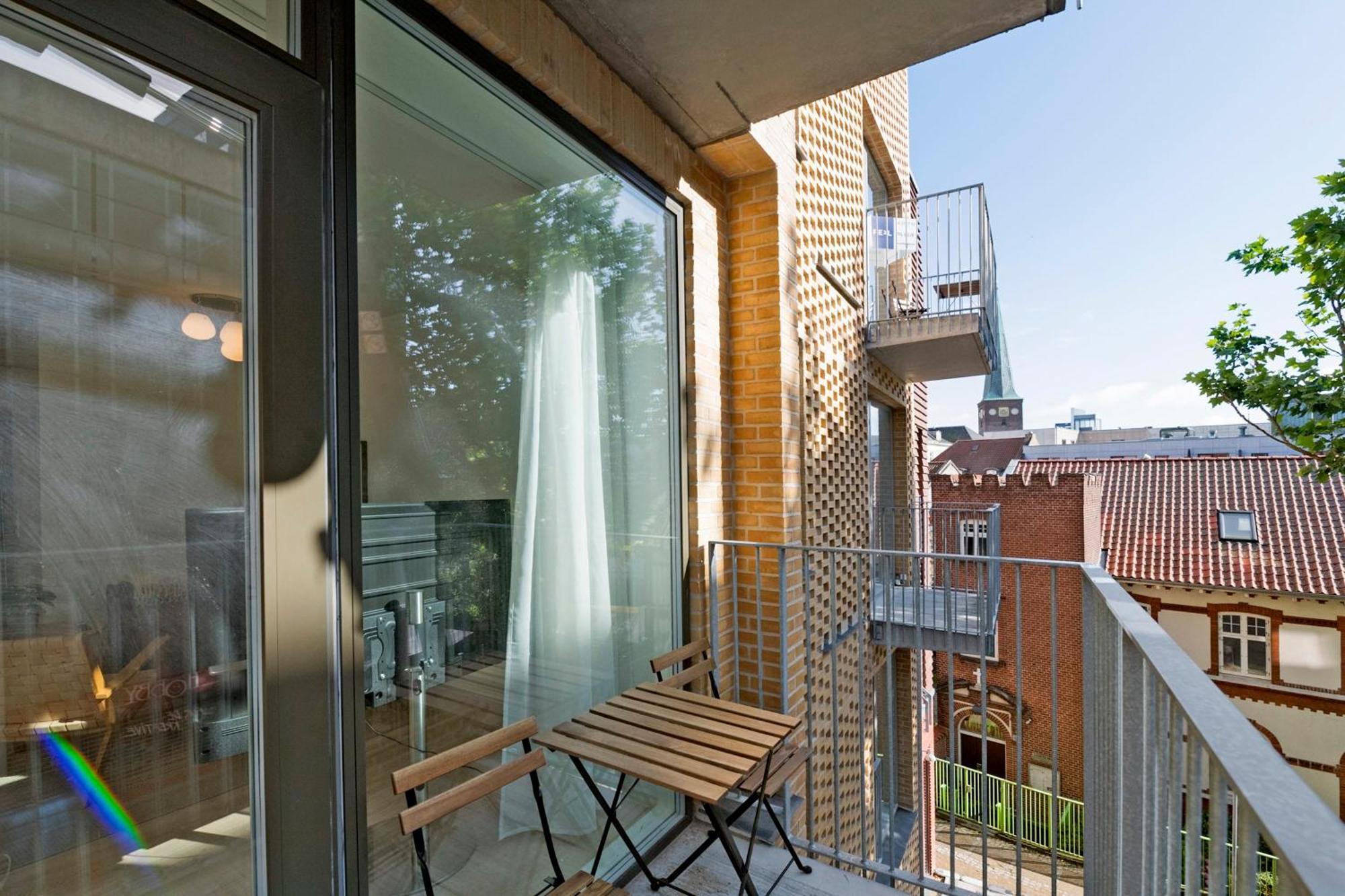 Inner City Grand Suite Arhus Ngoại thất bức ảnh